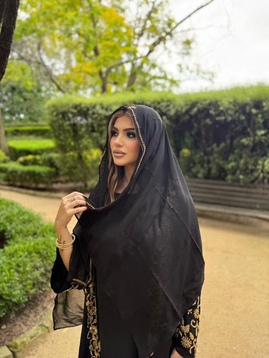 Camilla Abaya